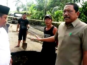Bupati Mian Upayakan Jalan Propinsi Ambrol Segera Ditangani