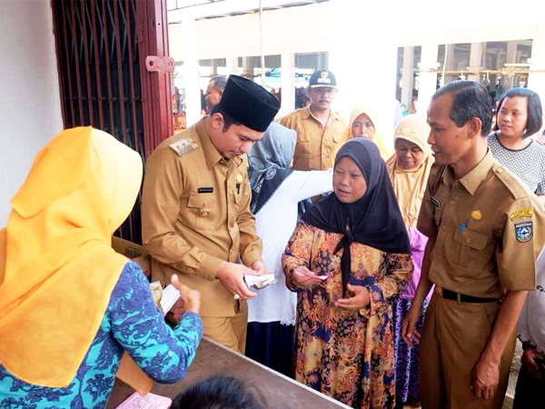 Dinas Perdagangan BU Buka Pasar Murah di Dua Kecamatan