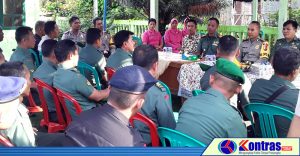 Anggota TNI Berulang Tahun 5 Oktober, Dapat Reward SIM Gratis Dari Kapolres Kaur