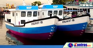 Nelayan Kaur Terima Bantuan 10 Unit Kapal Motor