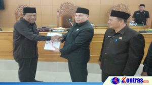 Bupati BU Sampaikan Nota Pengantar Raperda Tentang Pengelolaan Sampah