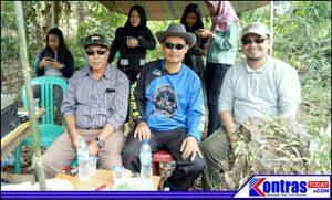 Peringati HUT RI Ke-74, Pemerintah Desa Datar Ruyung Gelar Lomba Motocross