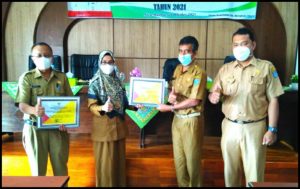 Dinilai Paling Inovatif, Kabupaten Bengkulu Utara Terima Penghargaan Penurunan Stunting Terintegrasi