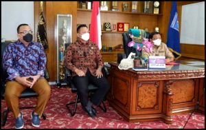 Bupati BU Bersama Kepala BKAD dan Kepala Inspektorat Ikuti Launching MCP dan Rakorwasdanas 2021 Secara Virtual