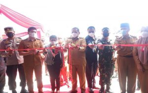 Bersama Direktur RSUD Arga Makmur, Bupati BU Launching Generator Oksigen dan Laboratorium PCR
