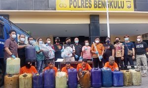 Sindikat Pengoplos BBM Ditangkap di Bengkulu