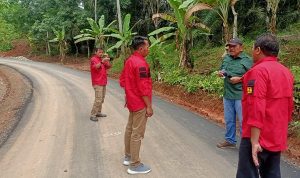 40 Tahun Belum Tersentuh Aspal, Jalan D4-Gembung Raya Dihotmix