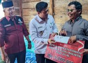 Bupati BU Serahkan Bantuan Bagi Penyandang Disabilitas dan Biaya Pengobatan