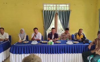 Pemdes Pagar Ruyung Kecamatan Arma Jaya Laksanakan Titik Nol Jalan Rabat Beton dan Bagikan BLT DD