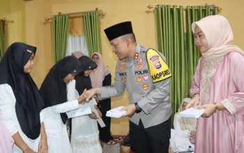 Kapolres Bengkulu Utara Buka Puasa Bersama Anak Yatim di Panti Asuhan