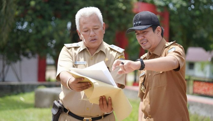 Upaya Optimalisasi Ruang Publik, Bupati BU Tinjau Alun-Alun dan Kawasan Bundaran Arga Makmur
