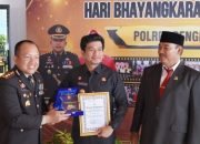 Bersama Bupati, Ketua DPRD Bengkulu Utara Menghadiri  Upacara Hari Bhayangkara ke-80